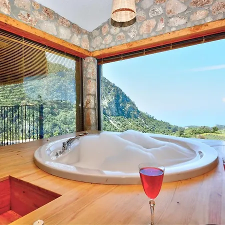 Willa 2 Bedroom Private With Infinity Pool And Sea View