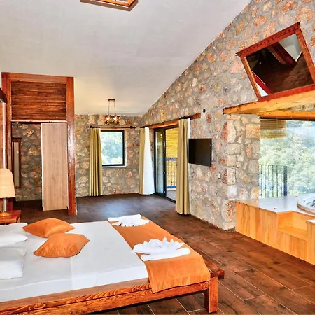 2 Bedroom Private With Infinity Pool And Sea View